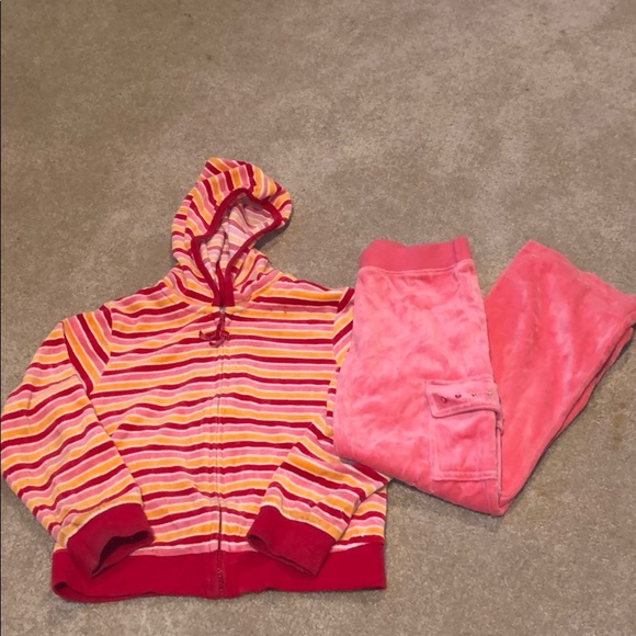 Gymboree Other - Gymboree velour hoodie/pant set for girls